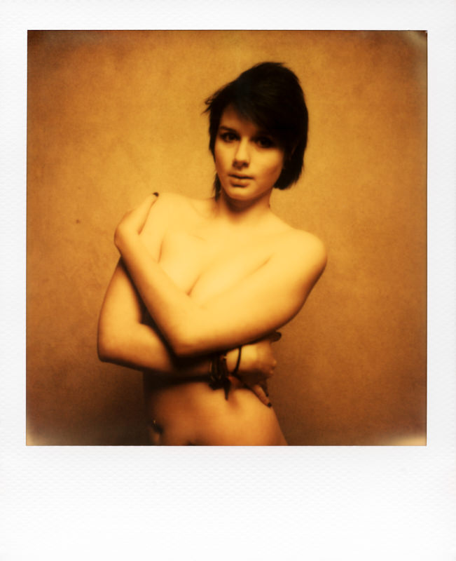 Portrait Polaroid, Polaroid IV, série : Polaroids, photo par Caltar