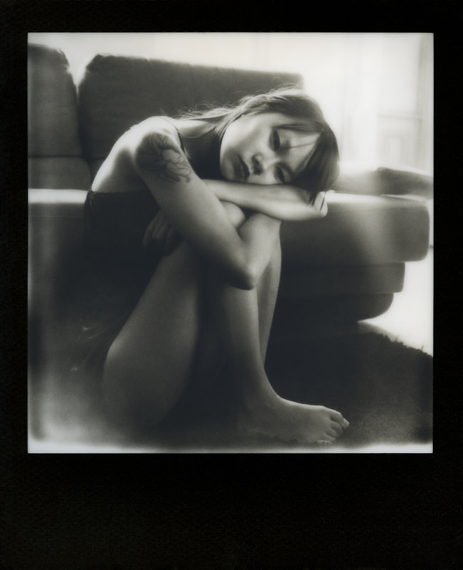 Portrait noir et blanc, Polaroid VI, série : Polaroids, photo par Caltar